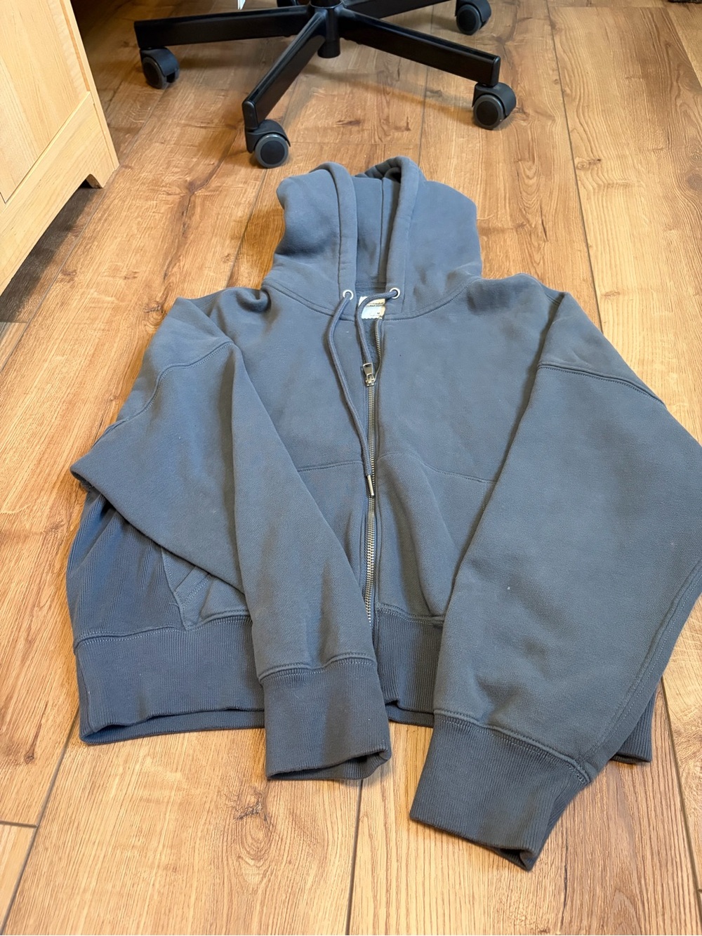 Abercrombie & Fitch Charcoal Gray Zip-Up Hoodie